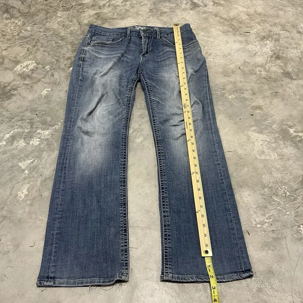 Buckle blue jeans